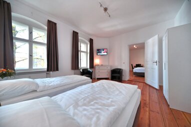 Wohnung zur Miete Wohnen auf Zeit 2.730 € 2 Zimmer 70 m² frei ab 08.07.2024 Prenzlauer Berg Berlin 10405