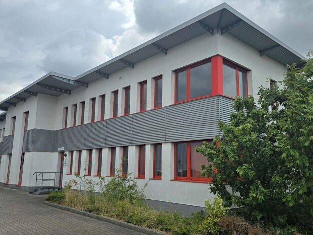 Lagerhalle zur Miete provisionsfrei 8.500 m² Lagerfläche Ottendorf-Okrilla 01458