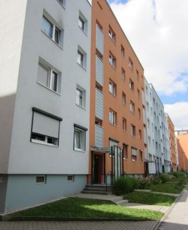 Wohnung zur Miete 414,82 € 3 Zimmer 70 m² 2. Geschoss Pößnecker Straße 8 Lusan - Jenaer Straße Gera 07549