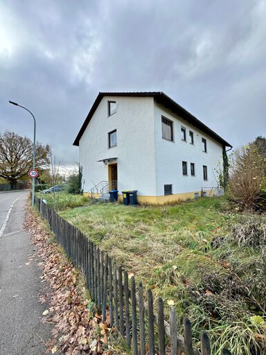 Mehrfamilienhaus zum Kauf 739.000 € 8 Zimmer 212 m² 941 m² Grundstück frei ab sofort Petershausen Petershausen 85238