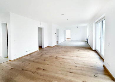 Terrassenwohnung zum Kauf 598.000 € 3 Zimmer 93 m² EG Rosenheimerstraße 23 Halfing 83128