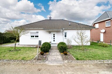 Immobilie zum Kauf 250.000 € 3 Zimmer 114 m² 701 m² Grundstück Pribbenow Stavenhagen 17153