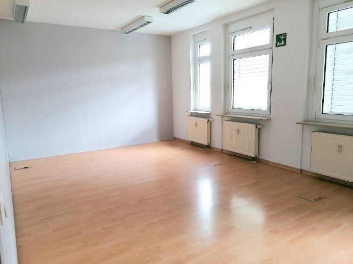 Büro-/Praxisfläche zur Miete provisionsfrei 640 € 7 Zimmer 183 m²<br/>Bürofläche Sonnenberg 214 Chemnitz 09130