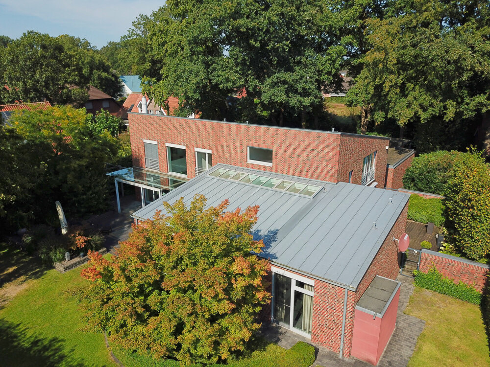 Einfamilienhaus zum Kauf 949.000 € 11 Zimmer 380 m²<br/>Wohnfläche 1.921 m²<br/>Grundstück Wahlbezirk 101 Nordhorn 48527