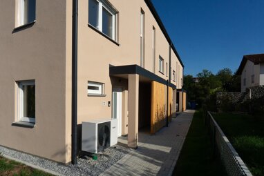 Reihenmittelhaus zum Kauf Provisionsfrei 535.000 € 4 Zimmer 101 m² 84 m² Grundstück Hubertusweg 12 Hacklberg Passau 94034