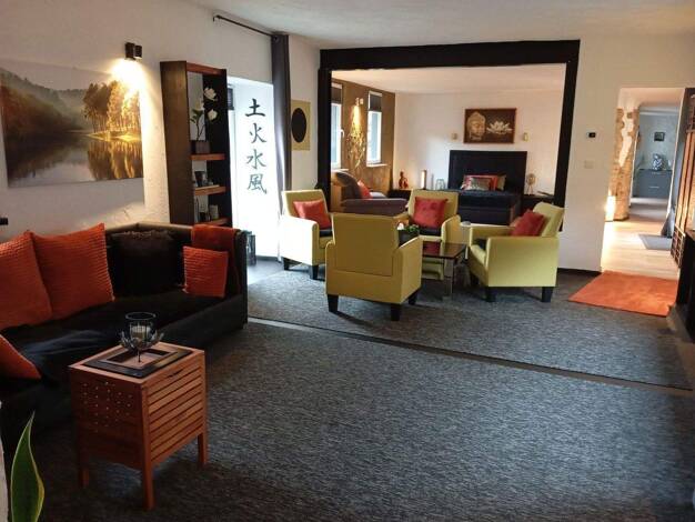 Einfamilienhaus zum Kauf provisionsfrei 199.000 € 3,5 Zimmer 100 m² 426 m² Grundstück Ahrhütte Blankenheim 53945