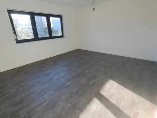 Büro zur Miete provisionsfrei 790 € 3 Zimmer 87 m² Bürofläche Mömlingen 63853