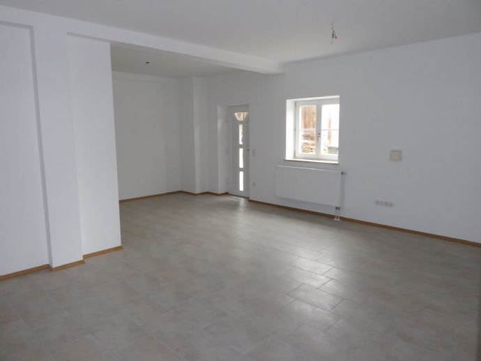 Bürofläche zur Miete 590 € 3 Zimmer 103,7 m²<br/>Bürofläche Bergen Bergen 83346