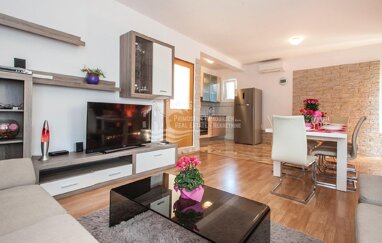 Einfamilienhaus zum Kauf 499.000 € 11 Zimmer 360 m² 408 m² Grundstück Rogoznica 22203