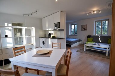 Wohnung zur Miete Wohnen auf Zeit 975 € 1 Zimmer 40 m² frei ab sofort Lechviertel und östliches Ulrichsviertel Augsburg 86150