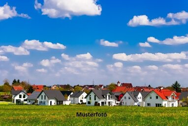 Einfamilienhaus zum Kauf Zwangsversteigerung 64.000 € 4 Zimmer 63 m² 371 m² Grundstück Aubstadt 97633