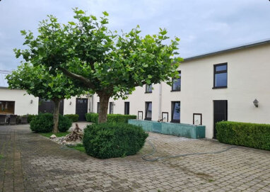 Haus zum Kauf 1.490.000 € 10 Zimmer 400 m² 2.227 m² Grundstück Langenau Langenau 89129