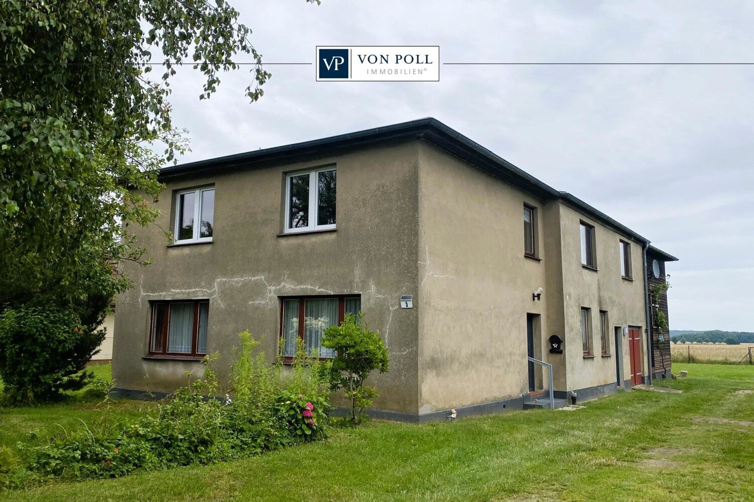 Mehrfamilienhaus zum Kauf 220.000 € 8 Zimmer 221 m²<br/>Wohnfläche 9.399 m²<br/>Grundstück Allerstorf Marlow / Allerstorf 18337