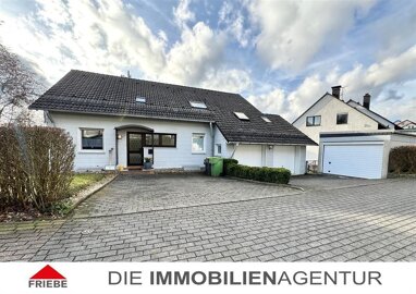 Haus zum Kauf 399.000 € 9 Zimmer 234,8 m² 726 m² Grundstück Meinerzhagen Meinerzhagen 58540