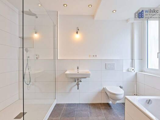 Wohnung zum Kauf 320.000 € 3 Zimmer 65 m² Unterbilk Düsseldorf-Unterbilk 40221