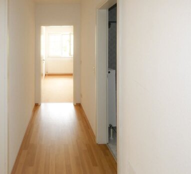 Wohnung zur Miete 387 € 2,5 Zimmer 59,6 m² 1. Geschoss Rathausstraße 1d Leubnitz Werdau / Leubnitz 08412