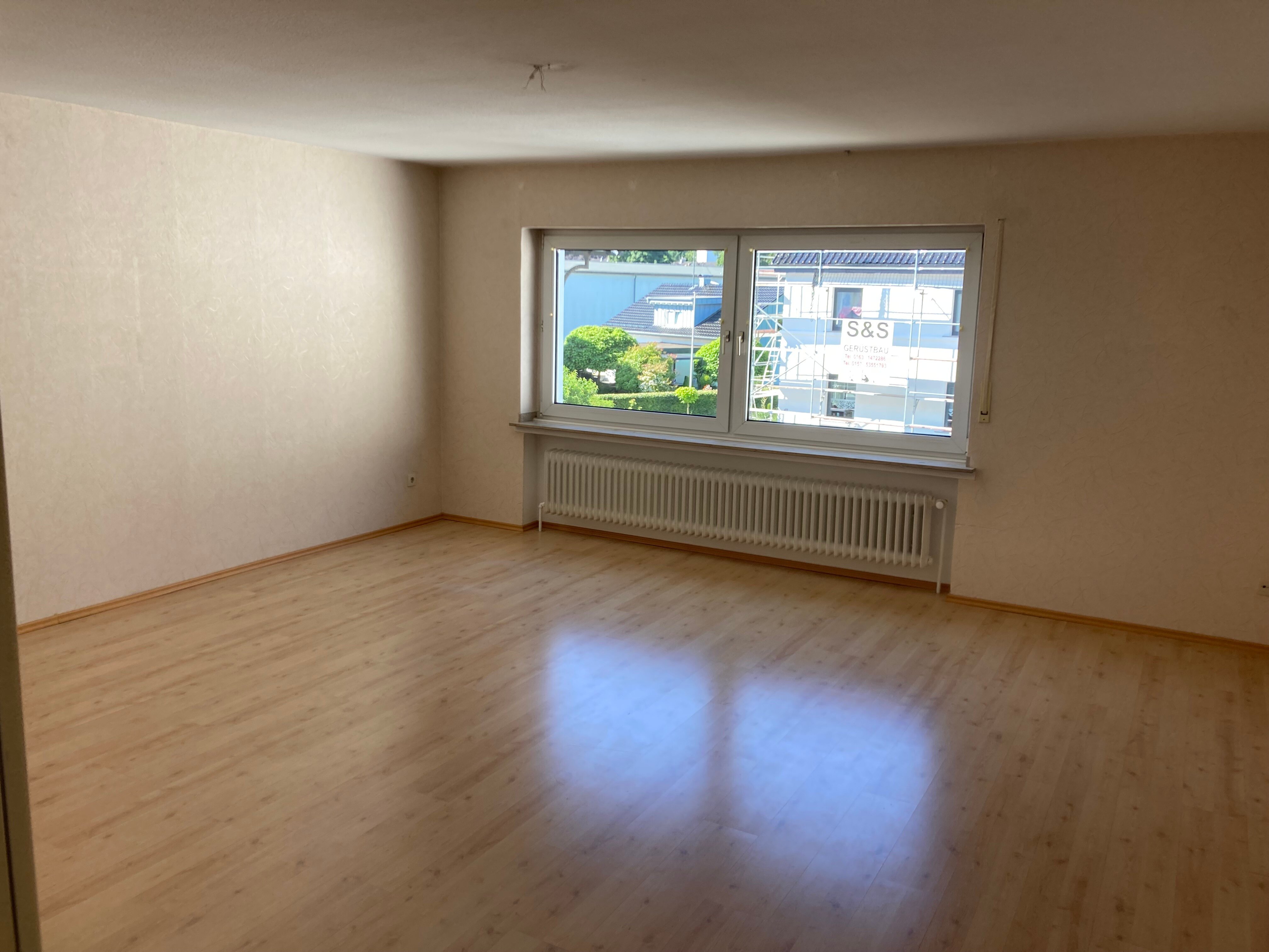 Wohnung zur Miete 630 € 4 Zimmer 114 m²<br/>Wohnfläche 2. Stock<br/>Geschoss Ab sofort<br/>Verfügbarkeit Johannesstrasse 19A Grevenbrück Lennestadt 57368