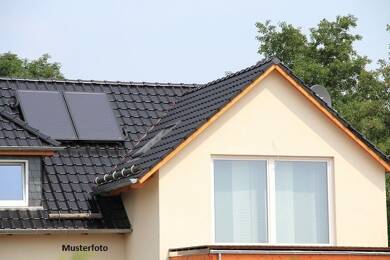 Einfamilienhaus zum Kauf 128.000 € 2 Zimmer 140 m² 1.546 m² Grundstück Langenhain Waltershausen 99880