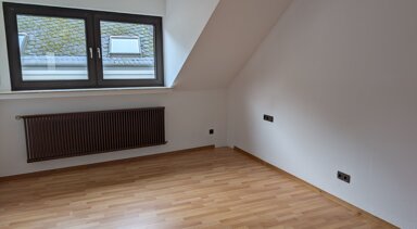 Wohnung zur Miete 700 € 2 Zimmer 67 m² 2 Geschosse frei ab sofort Maximin 4 Trier 54292