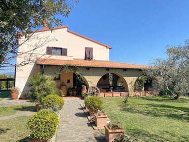 Bauernhaus zum Kauf 560.000 € 6 Zimmer 200 m² 7.500 m² Grundstück Panoramablick Piombino 57025