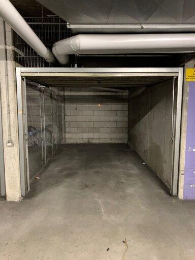 Garage/Stellplatz zur Miete provisionsfrei 180 € Rathaus Stuttgart 70180