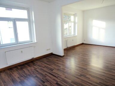 Wohnung zur Miete 330 € 2 Zimmer 59 m² 1. Geschoss frei ab sofort Werdau Werdau 08412