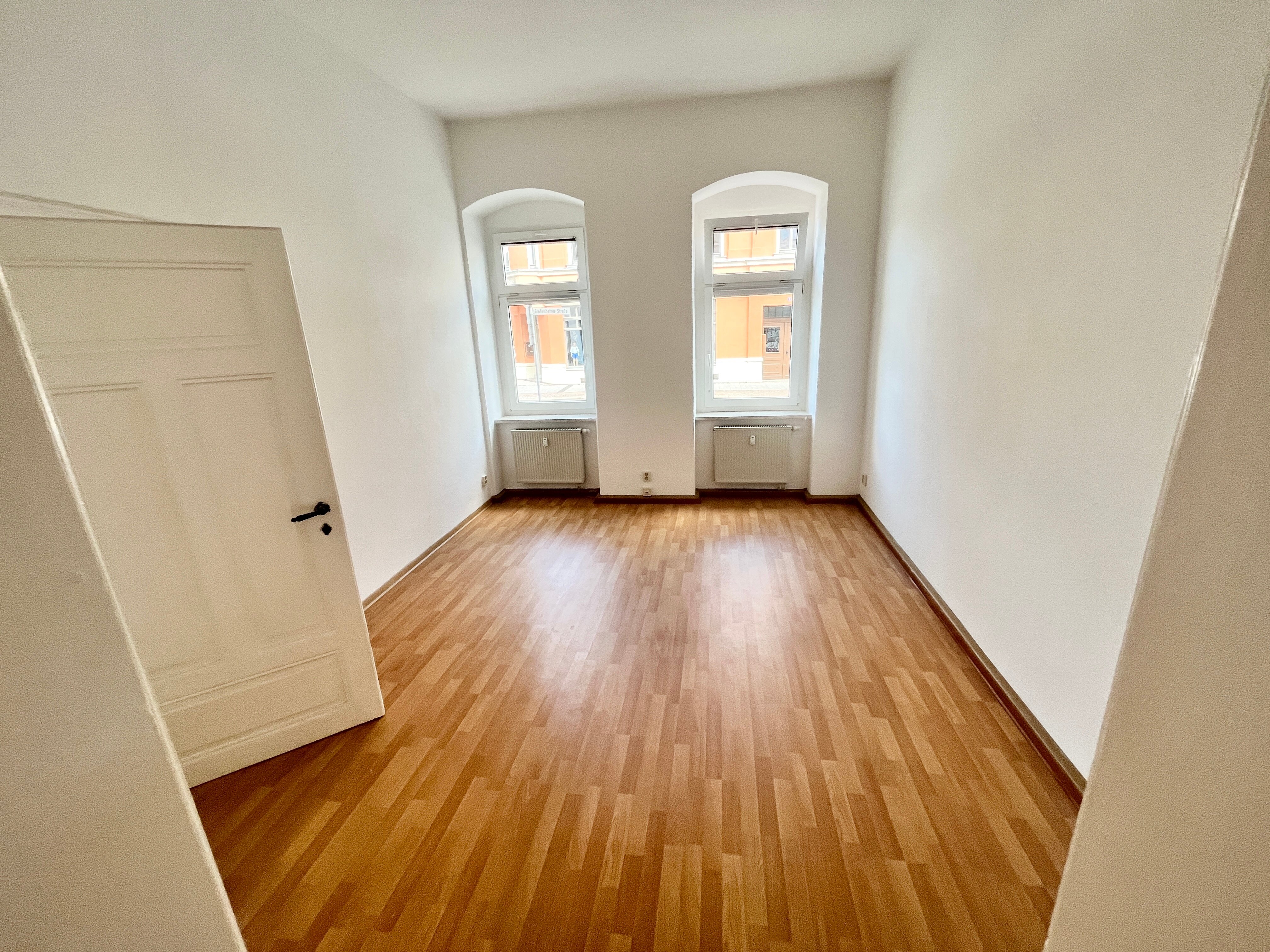 Wohnung zum Kauf Provisionsfrei 63.000 € 2 Zimmer Großenhainer Str. 2 Altriesa Riesa 01589