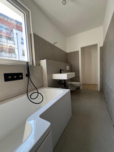 Wohnung zur Miete 590 € 3,5 Zimmer 80 m² 1. Geschoss frei ab sofort Hälverstraße 23, 23a Schalksmühle Schalksmühle 58579