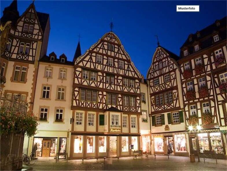 Immobilie zur Zwangsversteigerung provisionsfrei als Kapitalanlage geeignet 220.000 € 1.131 m² 1.131 m² Grundstück Weener Weener 26826