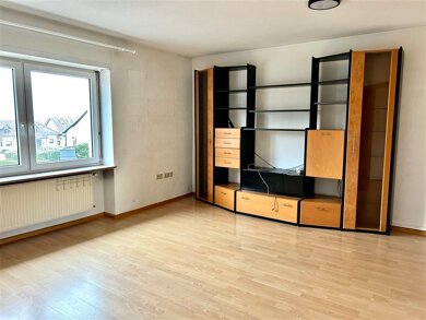 Wohnung zur Miete 380 € 2 Zimmer 60 m² 1. Geschoss frei ab sofort Uchtelfangen Illingen , Saar 66557