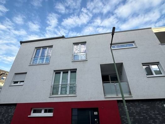 Studio zur Miete 670 € 2 Zimmer 63,8 m² 1. Geschoss Mittelmeiderich Duisburg 47137