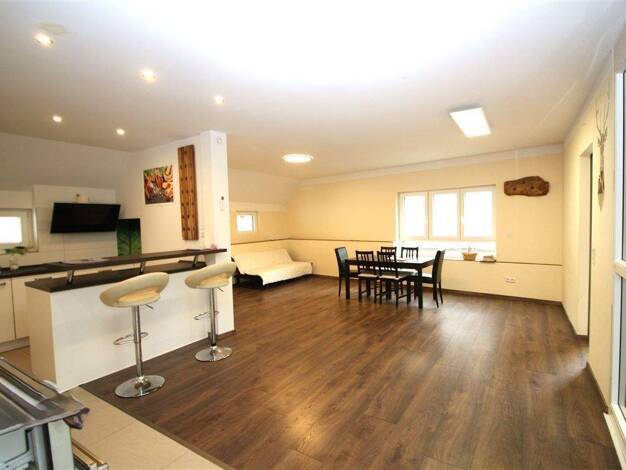 Mehrfamilienhaus zum Kauf 549.000 € 12 Zimmer 200 m² 250 m² Grundstück Großingersheim Ingersheim, Württemberg 74379