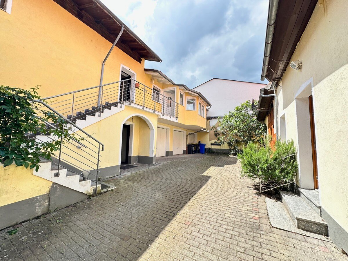 Mehrfamilienhaus zum Kauf 299.000 € 8 Zimmer 224 m²<br/>Wohnfläche 371 m²<br/>Grundstück Mörstadt 67591