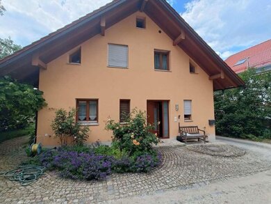 Einfamilienhaus zum Kauf provisionsfrei 549.000 € 8 Zimmer 179 m² 562 m² Grundstück frei ab 01.03.2026 Ergoldsbach Ergoldsbach 84061