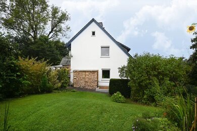 Einfamilienhaus zum Kauf 420.000 € 7 Zimmer 154 m² 996 m² Grundstück Dransfeld Dransfeld 37127