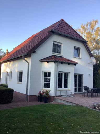 Einfamilienhaus zum Kauf 285.000 € 4 Zimmer 99 m² 541 m² Grundstück August-Bebel-Straße 7 Hornhausen Oschersleben 39387