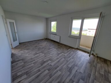 Wohnung zur Miete 303 € 2 Zimmer 52,4 m² 6. Geschoss frei ab 15.01.2025 Carl-Fiedler-Straße 52 Wahlbezirk 74 Suhl 98527