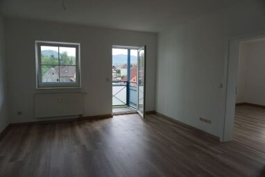Wohnung zur Miete 410 € 4 Zimmer 85,4 m² 2. Geschoss Olbersdorf 02785