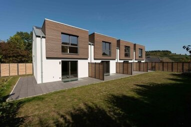 Einfamilienhaus zur Miete 1.700 € 5 Zimmer 158 m² 1.300 m² Grundstück Am Birnbaum 16b Neu-Kürenz 2 Trier 54296