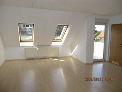 Wohnung zur Miete 360 € 2 Zimmer 68 m² 3. Geschoss frei ab 01.04.2025 Pleißenbachstraße 54 A Limbach-Oberfrohna Limbach-Oberfrohna 09212