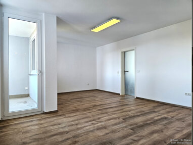 Wohnung zur Miete 650 € 2 Zimmer 65 m² 4. Geschoss Eichwasen Schwabach 91126