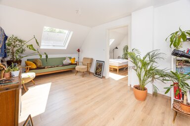 WG-Zimmer zur Miete Wohnen auf Zeit 480 € 14,9 m² 2. Geschoss frei ab 15.03.2025 Mainz-Kastel Wiesbaden 55252