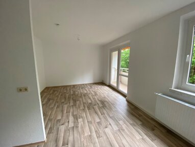 Wohnung zur Miete 348,96 € 3 Zimmer 54,5 m² 3. Geschoss Carl-Fiedler-Straße 18 Wahlbezirk 74 Suhl 98527