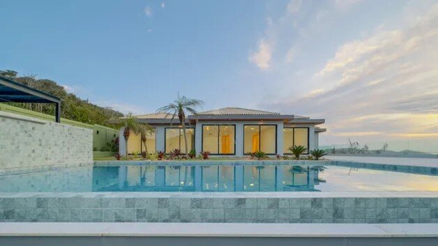 Einfamilienhaus zum Kauf 2.295.000 € 5 Zimmer 680 m² 9.800 m² Grundstück Rio de Janeiro 28950000