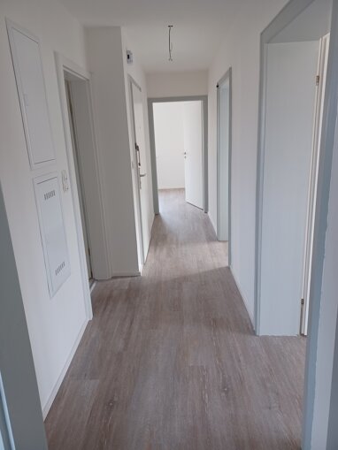 Wohnung zur Miete 830 € 5 Zimmer 84 m² 1. Geschoss Wiesenstrasse Kist 97270