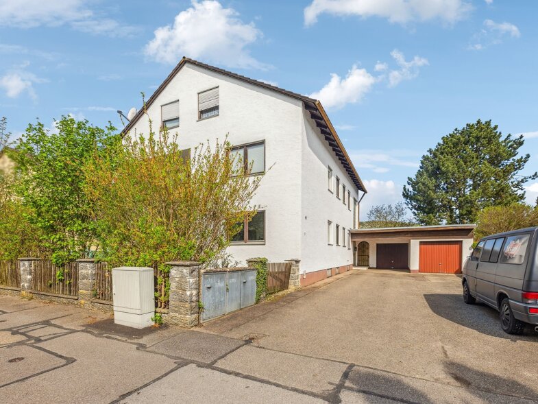 Mehrfamilienhaus zum Kauf 15 Zimmer 310 m² 1.320 m² Grundstück Tegernheim 93105