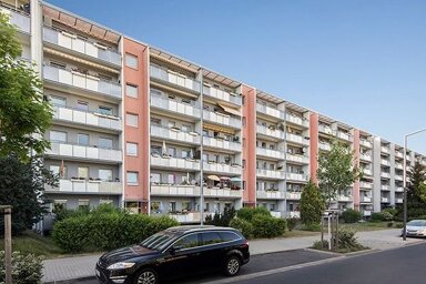 Wohnung zur Miete 558 € 4 Zimmer 74,7 m² frei ab 25.11.2024 Senftenberger Str. 26 Prohlis-Süd (Spremberger Str.) Dresden 01239