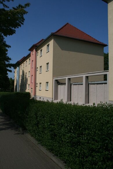 Wohnung zur Miete 173 € 1 Zimmer 29,7 m² 1. Geschoss frei ab 01.05.2025 Am Sommerbad 50 Innenstadt Gera 07548