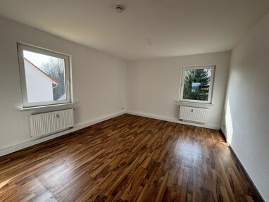 Wohnung zur Miete 390 € 3 Zimmer 66 m² 1. Geschoss Friedens Straße 6 Rositz Rositz 04617