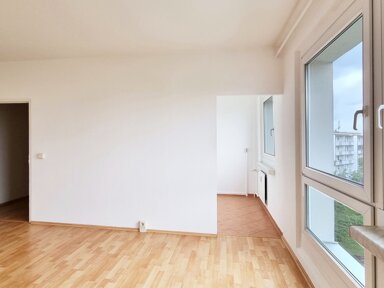 Wohnung zur Miete 278 € 1 Zimmer 26,6 m² 1. Geschoss Herzogswalder Straße 8 Gorbitz-Ost (Leutewitzer Ring-Mitte) Dresden 01169